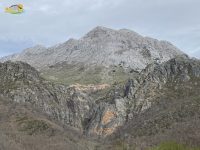 Valdorria – Trincheras – Peña Morquera (1.422 m) – Bosque de las Hadas – Pozo Burbuliegas – Ermita de San Froilán