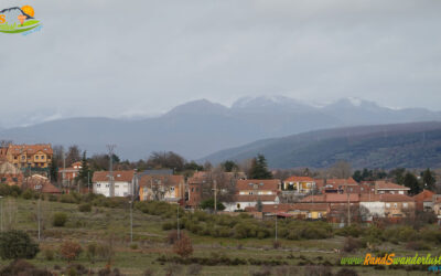 Sariegos – Camino de las Mulas – Camino de los Camparines – Alto de la Camparona (1.066 m) – La Patilla de las Forcadas – Valle de Valdepegos