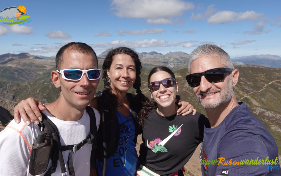 Casares de Arbas – Peña Esquina (1.951 m) – Peña María de los Corros (Las Tres Marías) (1.957 m)